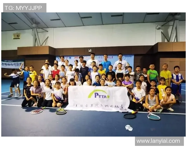 南京网球队的团队协作精神与网球竞技的完美结合探讨