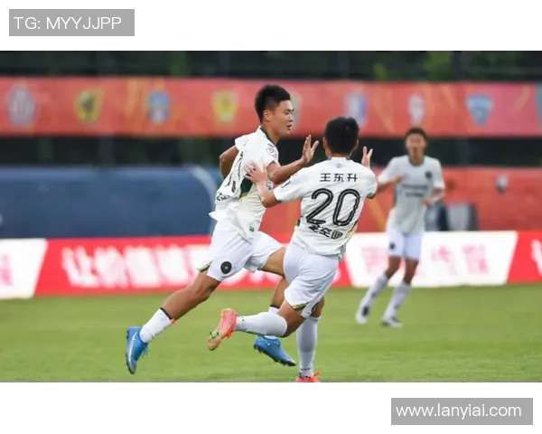 成都乒乓球队在亚运会积分榜上以60分稳居首位展现强大实力